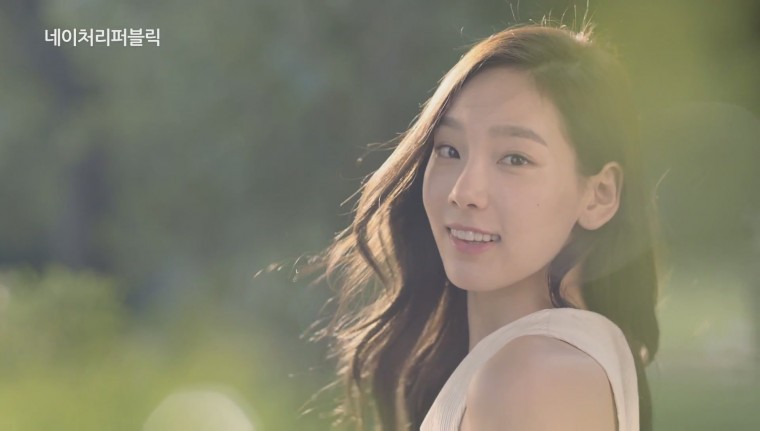 [TV CF 메이킹 영상] 태연(TaeYeon)과 함께 한 \'아르간 20º 리얼 앰플\ .jpg