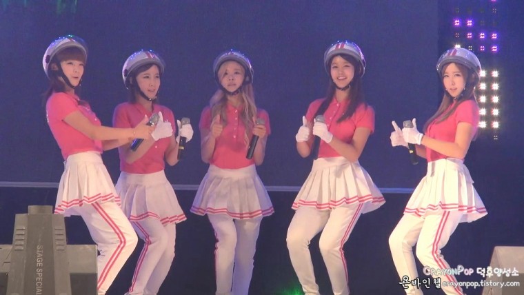 130924 크레용팝(Crayon Pop) 목원대학교 축제 직캠 by 욘바인첼.mp4.JPG