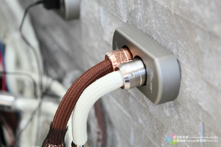 TELOS-TDP-02電源保護蓋 (3).jpg