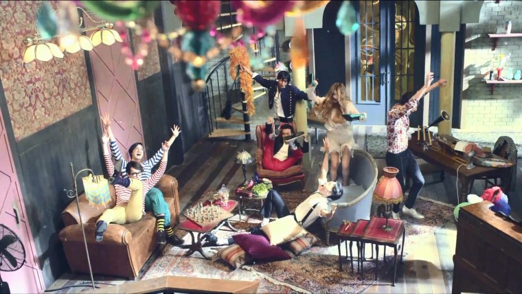 IU(아이유) - The red shoes-JASZOU.mp4_20131008_123619.710.jpg