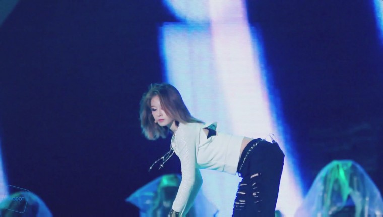 131006 한류드림콘서트 - T-ara(지연) Number 9[(001248)08-34-09].JPG