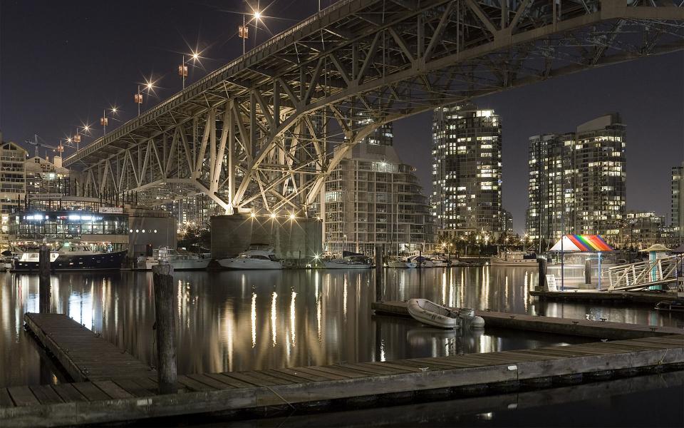 5granvillebridge_1920x1200.jpg