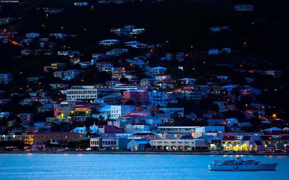 17caribbeanharbor_1920x1200.jpg