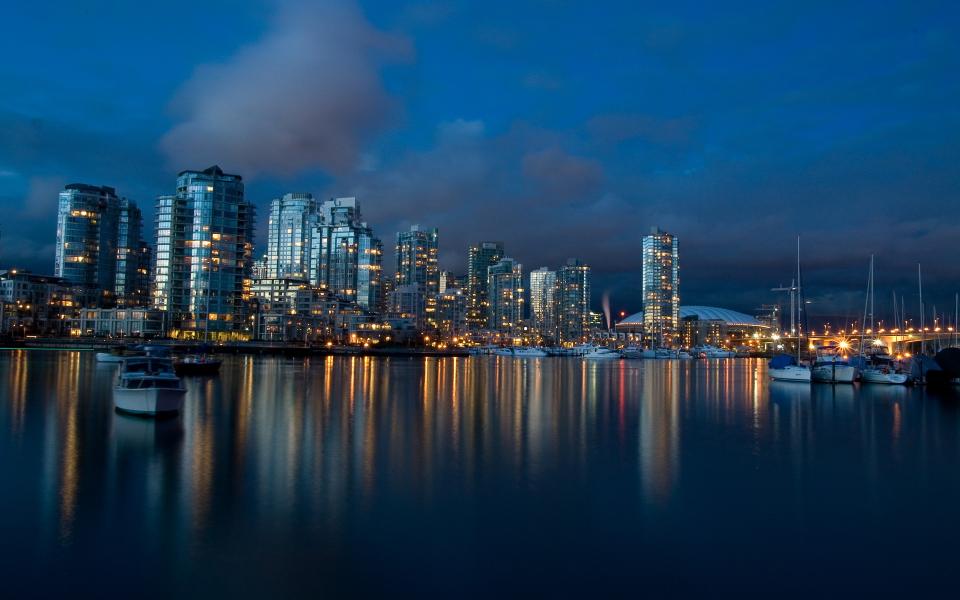 26vancouverdusk_1920x1200.jpg