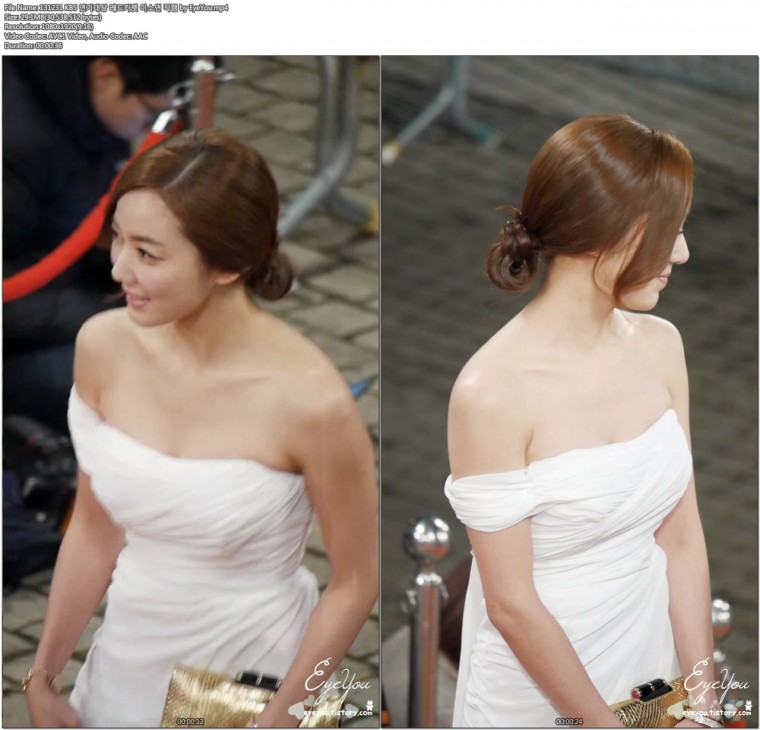 131231 KBS 연기대상 레드카펫 여배우 직캠 by EyeYou12.jpg