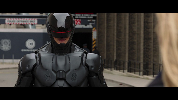 RoboCop.2014 (3).jpg