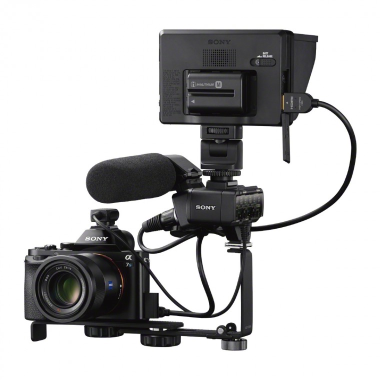 VCT-55LH_XLR-K1M_CLM-V55_right_ILCE-7S_VX9124-1200.jpg