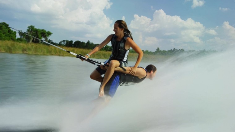 [4K超清演示片] 滑水运动.mp4_000206.691.jpg