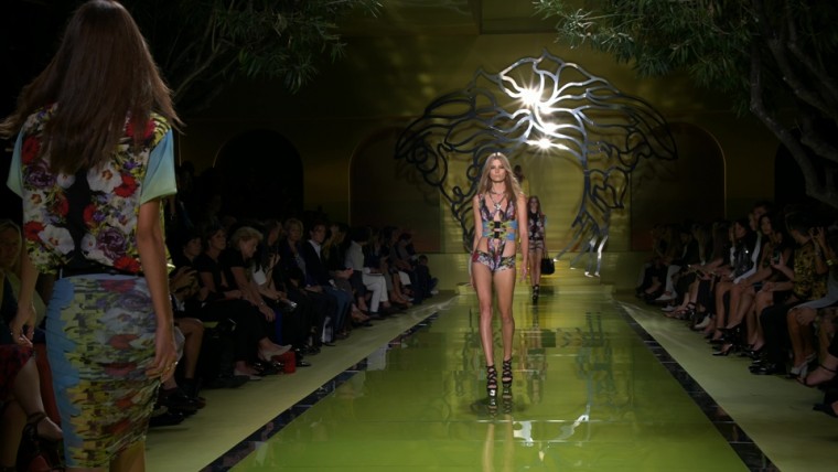 [三星.4K.演示片] 时装秀.2014米兰FTV_0529.ts_000128.948.jpg