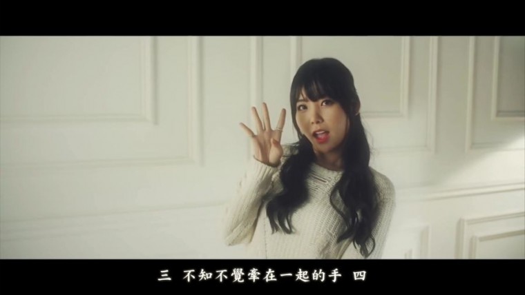 005[FOX][精緻中字][MV] San E X Raina - 仲夏夜之甜蜜 [戀人青澀的心動情感].mkv_201.jpg