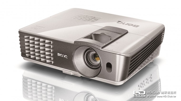BenQ W1070 Full HD 側投三坪機 建議售價NT900.jpg