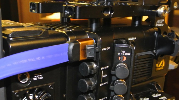 F55_HDMI_4K_60P.003.jpg