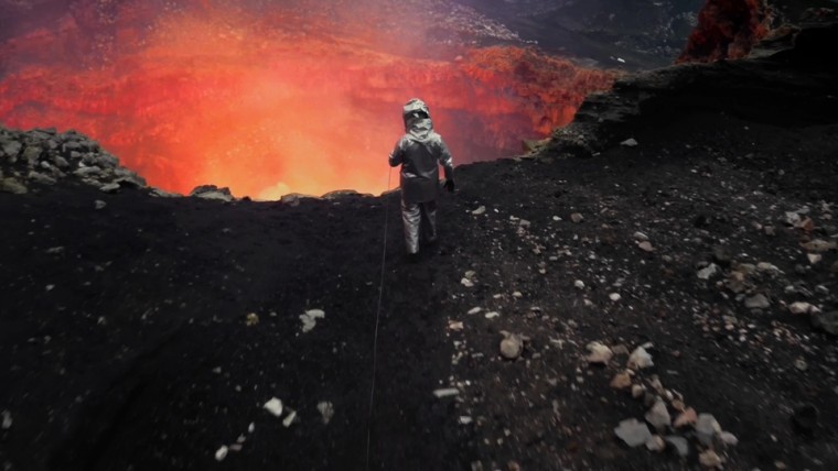 [4K高清演示片] 极限运动.冒险.精彩瞬间GoPro - Be a  HERO - 4K.mp4_000231.673.jpg.jpg