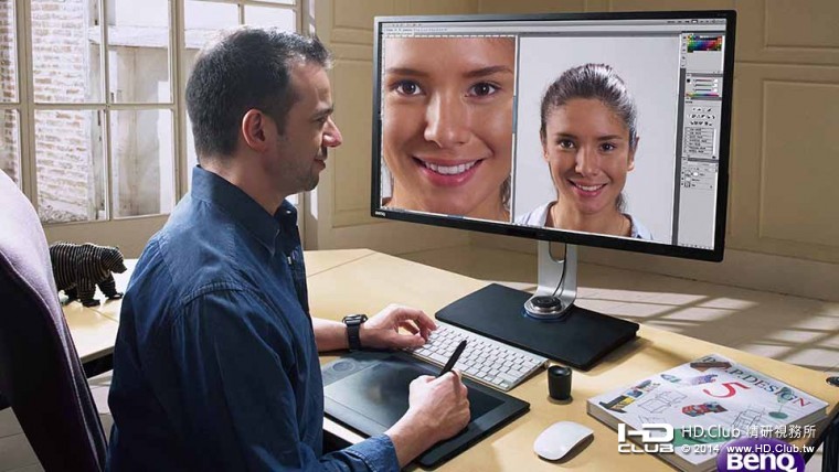 BenQ  Monitor  BL3210PT 情境照 .jpg