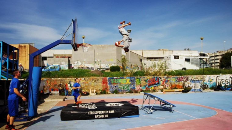 [4K高清演示片] 花式篮球秀.mp4_000019.279.jpg