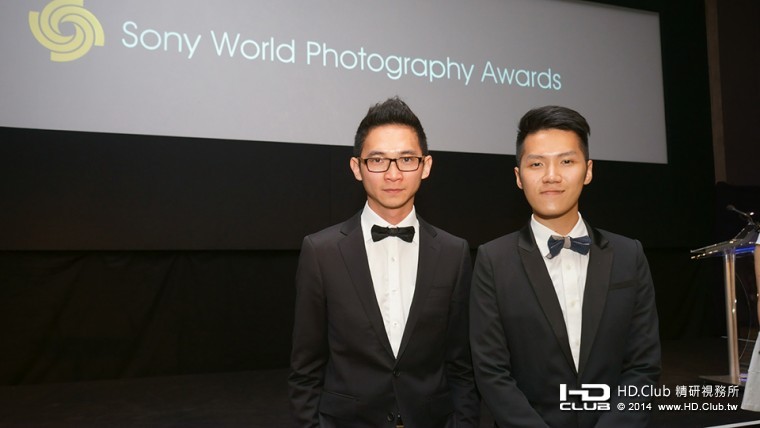 台灣獲獎攝影師親赴2014索尼世界攝影大賽倫敦領獎典禮 (左_李浩，右  _劉仁凱).JPG.jpg