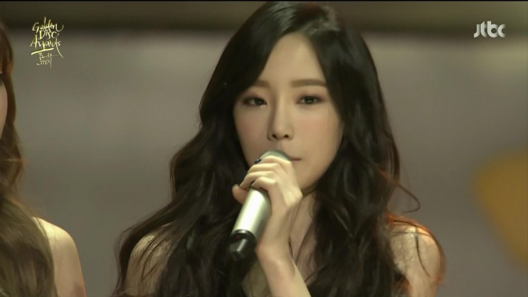 150124 JTBC Golden Disk Awards - 인기상 수상.HDTV.1080P.HDMI.Final-Taeng[01-10-0.jpg
