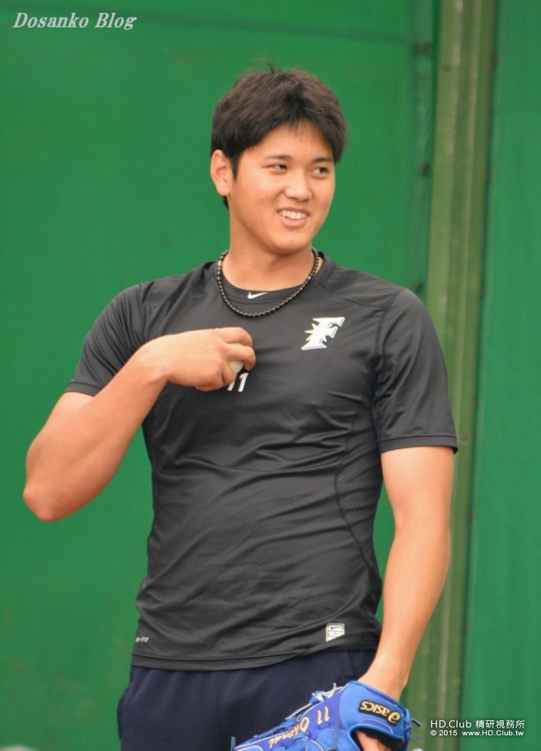 大谷翔平 キャンプ.jpg