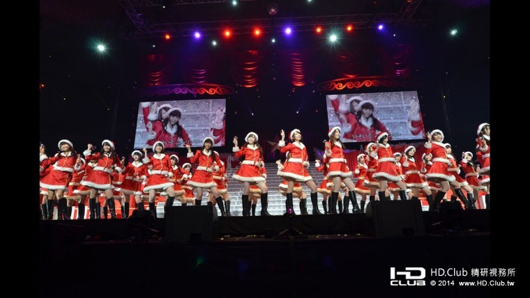 乃木坂46 Merry X\'mas Show 2014-2.jpg