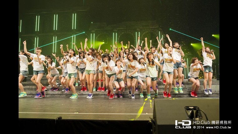 NMB48 Tour 2014 in Summer 930 パシフィコ横浜国立大ホール.jpg