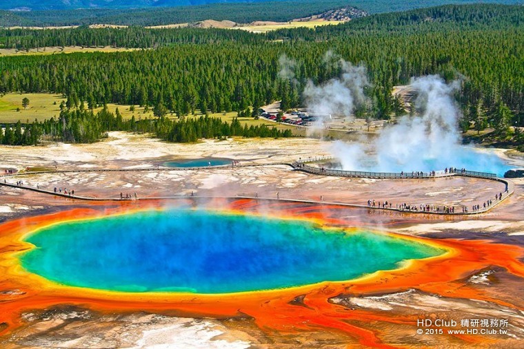 12. 美國的大稜鏡溫泉 (Grand Prismatic Spring).jpg