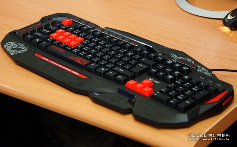 TCK80301.jpg