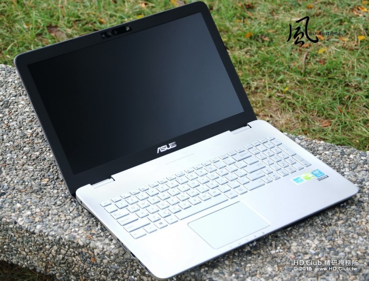 AN551JB05.jpg