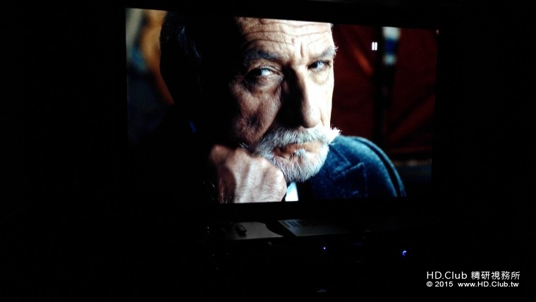 極致的黑白對比