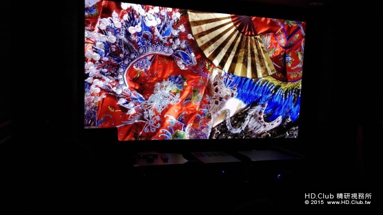 繽紛寫實的色彩