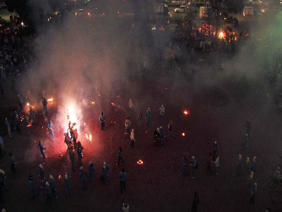 98-bombing handan.jpg