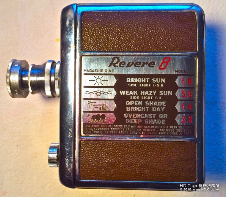 1950s Vintage REVERE 8 MODEL 40 MAGAZINE CINE Movie Camera 4.jpg