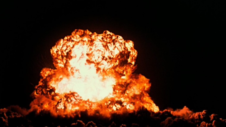 尘封核爆 Trinity.And.Beyond.1995 08.jpg