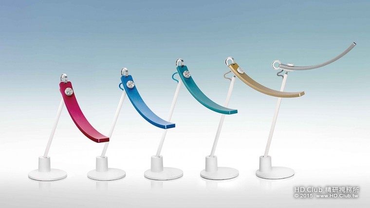 BenQ_WiT Genie單臂版螢幕閱讀檯燈_情境圖.jpg