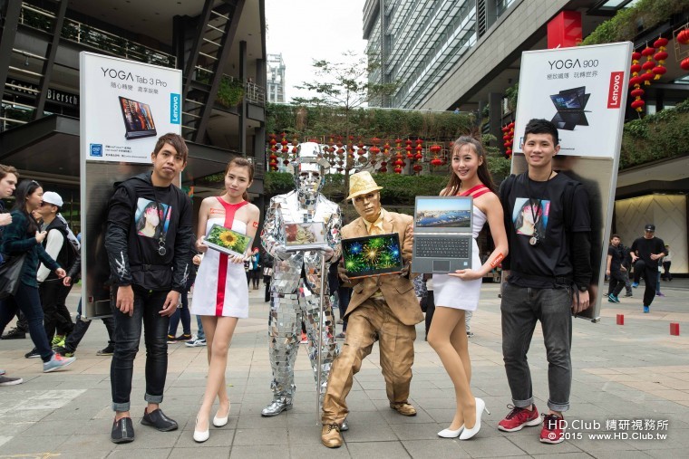 【Lenovo聯想新聞照片】街頭藝人邀民眾隨「機」體驗抽折扣-2.jpg