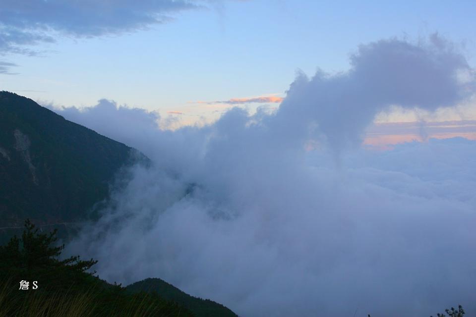 一南橫 018 雲彩3 A.jpg