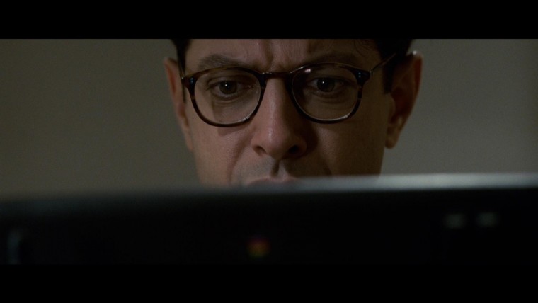 High-Def-Digest-www.highdefdigest_.com-Blu-ray-Independence-Day-4k_1_.jpg