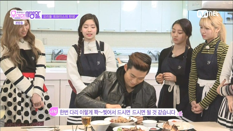 160329.Mnet.트와이스의 우아한 사생활.e5.HDMI.1080i.by.Shaytyen.ts_20160331_23452.jpg