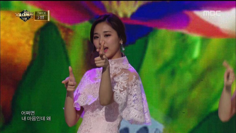 161231.MBC.2016 MBC 가요대제전.1-2부 통합.HDTV.1080i.by.Shaytyen.ts_20170105_075.jpg