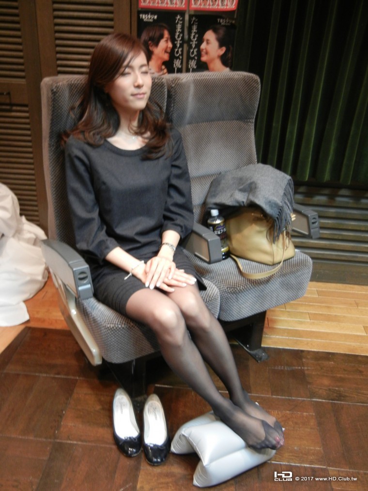 tumblr_ni7pm43LPu1sh5w2jo1_1280.jpg