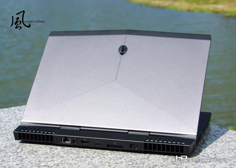 DA13R310.JPG