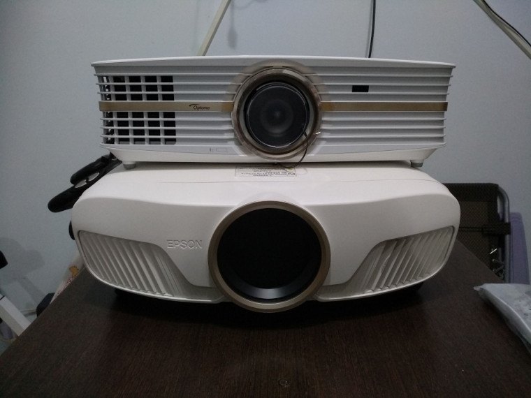 6727005.jpg