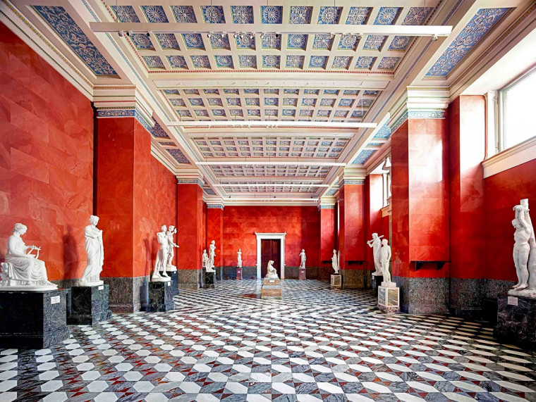 8.2018 索尼世界攝影大獎_傑出貢獻攝影師獎得主-_Candida Höfer_的作品也將於倫敦Som.jpg