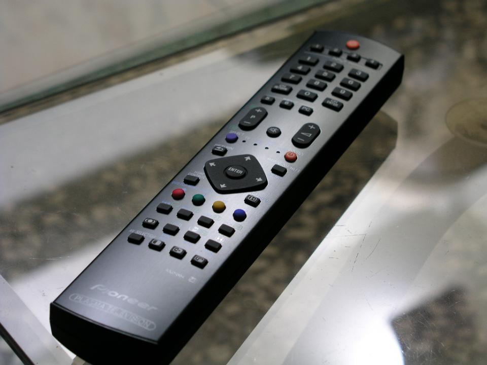 質感手感很好的遙控器