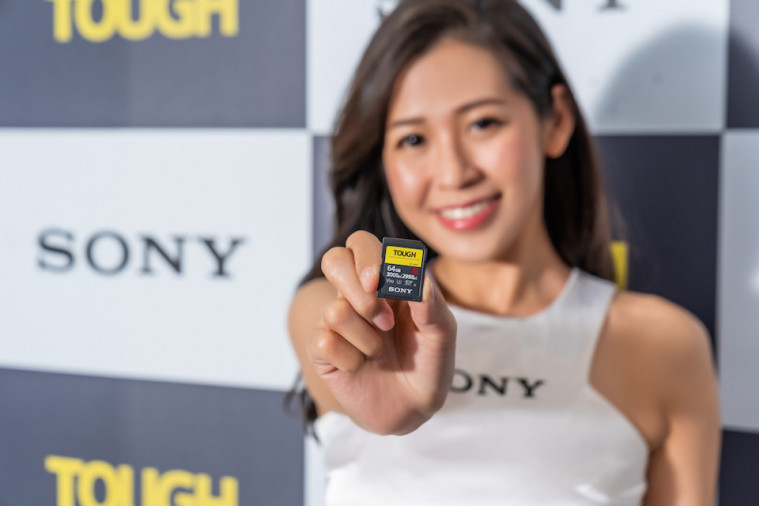 (5) Sony TOU GH規格SD記憶卡支援高速連拍及高品質錄影  可發揮專業相機拍攝性能.jpg.jpg