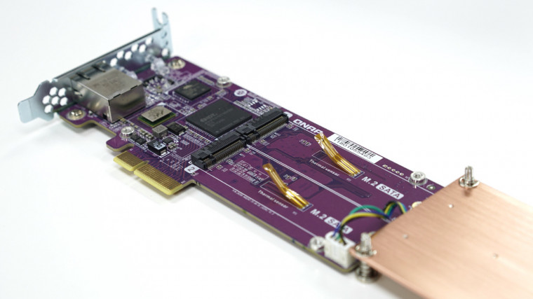 QNAP_TS-251B_Unboxing_052.jpg