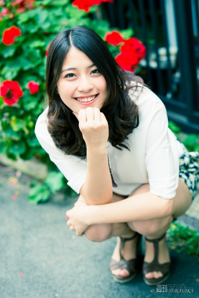 20130903yamag_ayaka_03_cs1e1_x1000.jpg