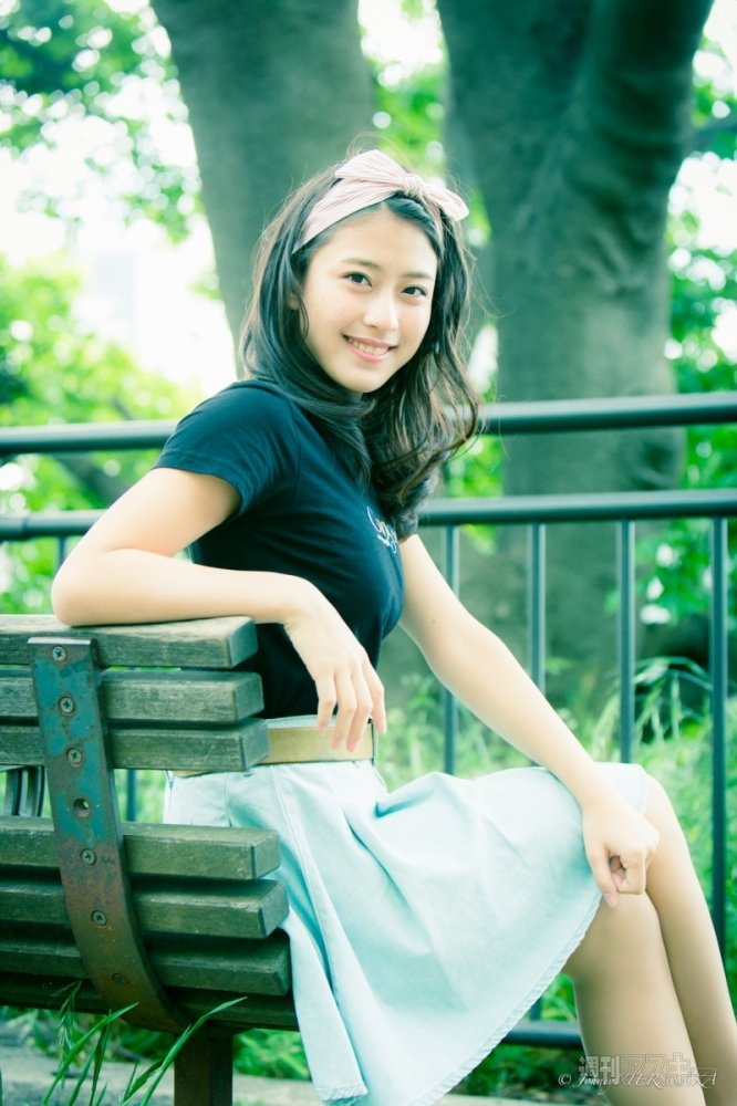 20140705yamag_Ayaka_3_cs1e1_x1000.jpg