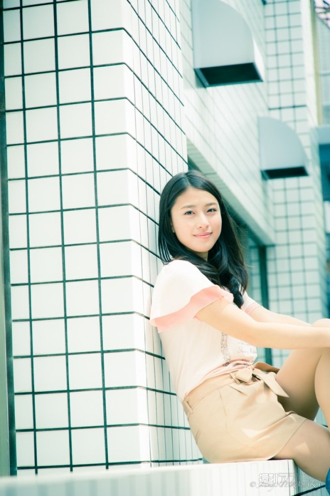 20140810yamag_IkezawaAyaka_4_cs1e1_x1000.jpg