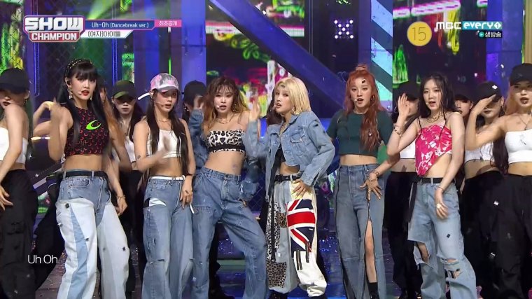 190626 MBC Show Champion (G)I-DLE) - Uh-Oh 1080i.H264.AC3-Skpb.ts_20190627_050638.672.jpg