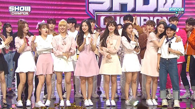 190515-MBC-Show-Champion-OH-MY-GIRL---No.1-Encore.ts_snapshot_01.jpg